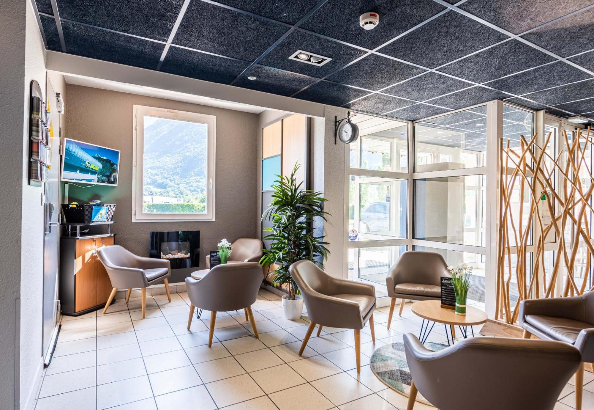 B&B Hotel Saint Jean De Maurienne Sainte-Marie-de-Cuines المظهر الخارجي الصورة
